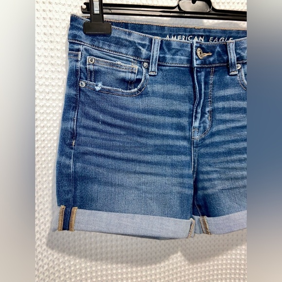 Women’s American‎ Eagle The Dream Short High-Waisted Midi Jean Shorts size 8 - Picture 4 of 16